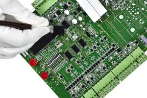 how to clean a circuit board of corrosion
