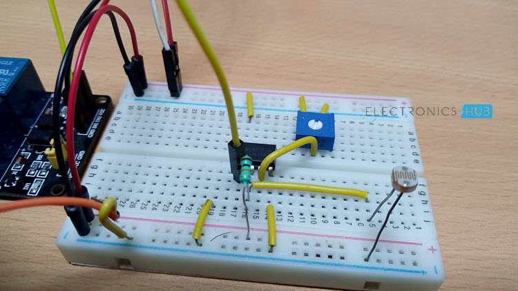 Light Activated Switch Circuit using LDR Image 1