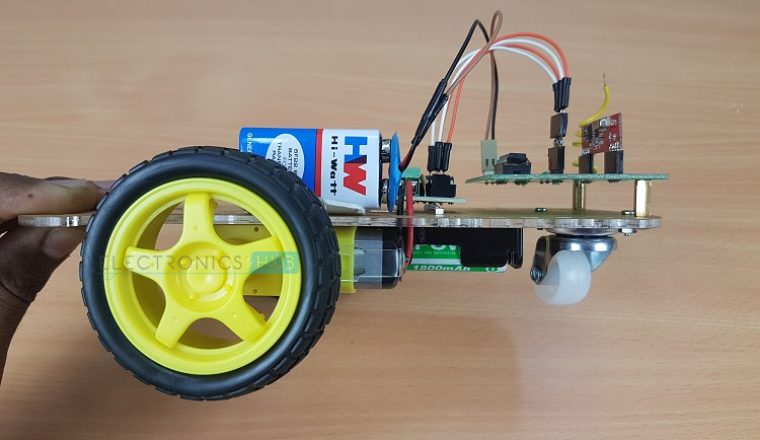 RF Controlled Robot Image 3