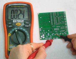 how to find a short circuit with a multimeter