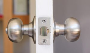 how to lock a door without a lock