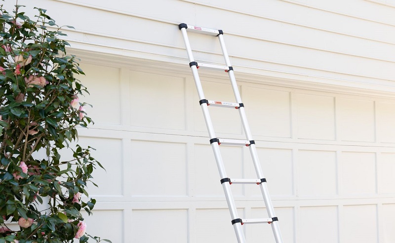 Strongest and safest telescopic ladder on the market - USTEPS
