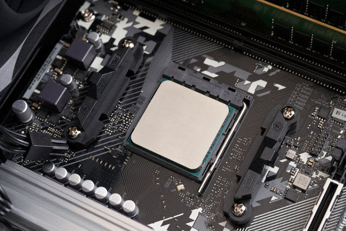 navneord Høring angreb Server CPU Vs Desktop CPU - What is the Difference? - ElectronicsHub