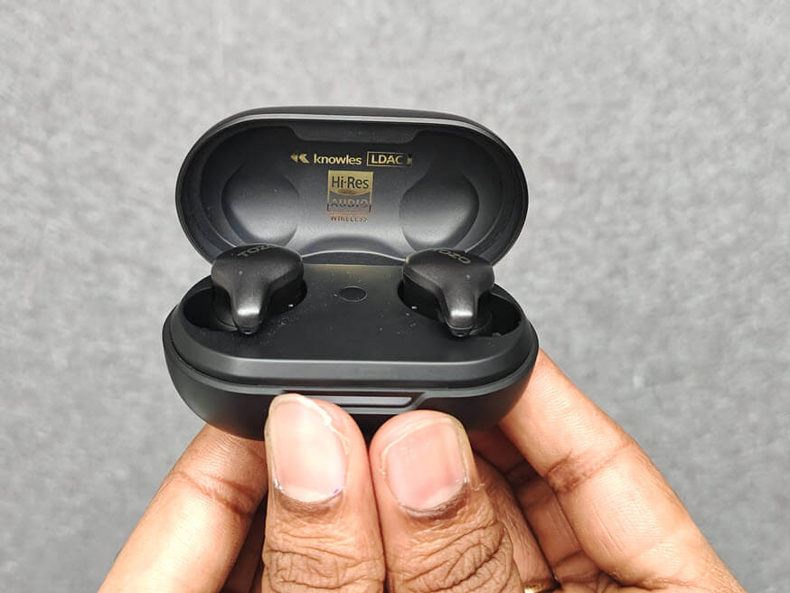 TOZO GoldenX1 Earbuds Review - ElectronicsHub