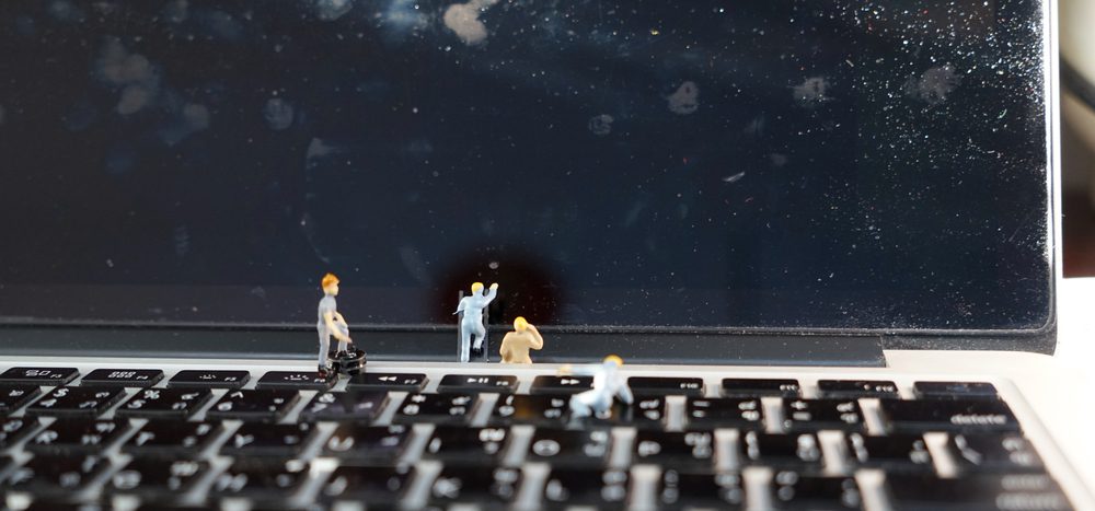 How to Clean Your Monitor Screen: Easy Cleaning Tips